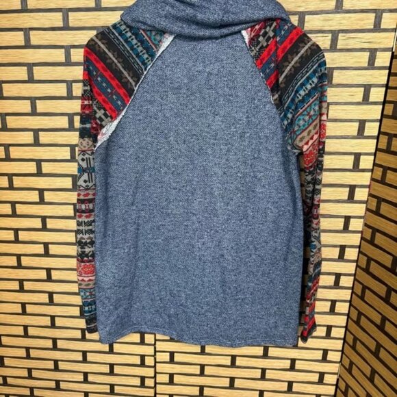 Filly Flair Blue Cowl Neck Top Size Small - Picture 2 of 5